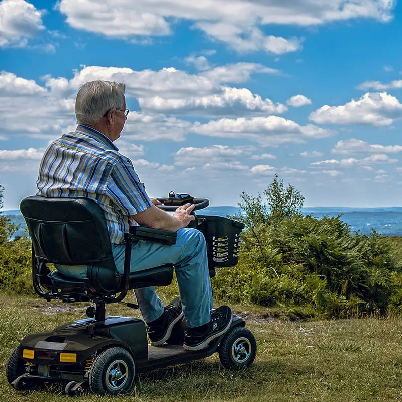 Mobility-World-Ltd-Uk-Vantage-4mph-Mobility-Scooter-With-Lithium-Battery-Lifestyle