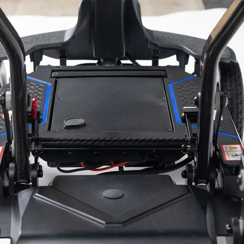 mobility-world-ltd-uk-Supa-Carbon-Lite-Lightweight-Folding-Mobility-Scooter