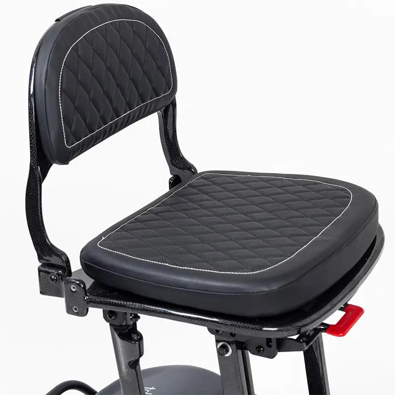 mobility-world-ltd-uk-genie-ultralight-Folding-Mobility-Scooter