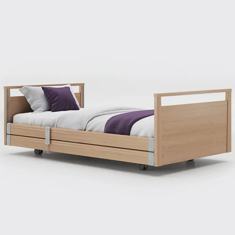 The Opera® Signature bed is height adjustable, making it suitable for both nursing care and ease of access. The bed's extensive height range allows it to be lowered close to the floor and raised up to a carer's waist level to make it easier to provide care.