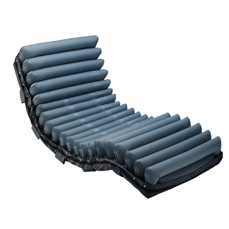 The Domus 3.5 mattress is perfect for those who need a little extra protection from friction and moisture. The fluid-resistant, low-shear design is vapour-permeable, meaning it won't get in the way of your skin's natural moisture while still providing the protection you need.