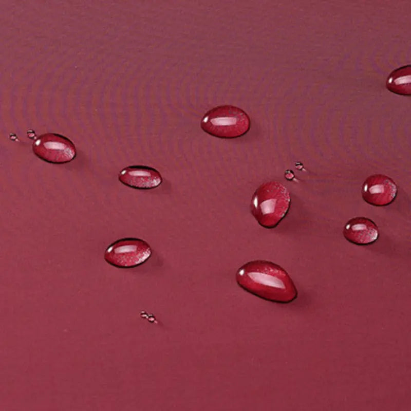 The Domus 3.5 mattress is perfect for those who need a little extra protection from friction and moisture. The fluid-resistant, low-shear design is vapour-permeable, meaning it won't get in the way of your skin's natural moisture while still providing the protection you need.