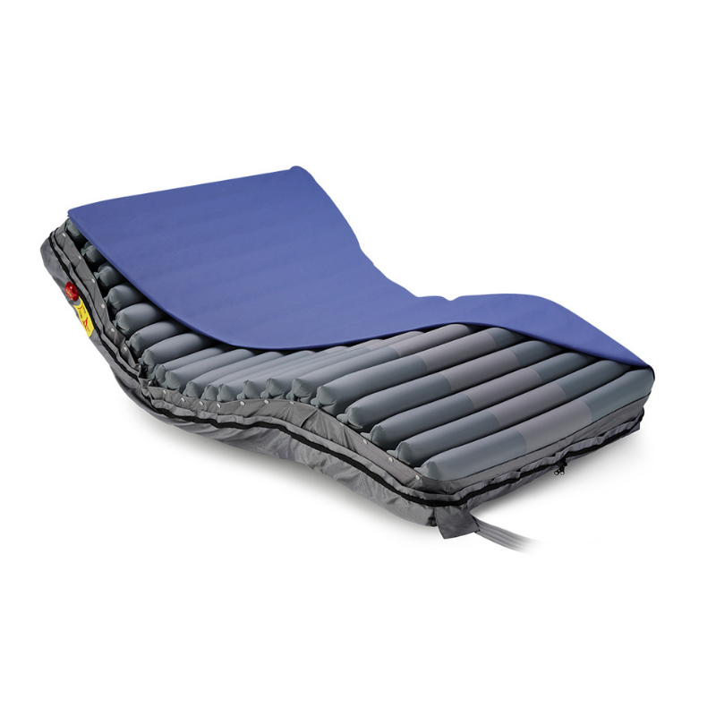 This mattress has an alternating mode that continuously and sequentially inflates and deflates air cells to avoid long term pressurization of tissue. The CPR knob is located at the patient’s right-hand side of the mattress near the head section area, and whenever a CPR operation is needed, quickly turn the CPR knob to release air from the mattress.
