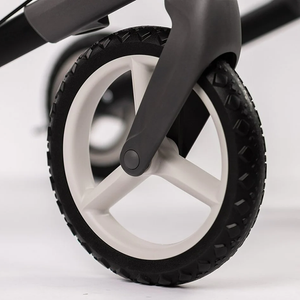 Mobility-World-Ltd-UK-Topro-Olympos-Rollator-ATR-with-Off-road-close-up_front_off-road_wheel