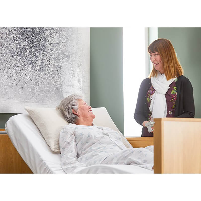 The Opera Basic 3ft Low Classic Profiling Bed With Cot Sides is perfect for those who need a little bit of extra help when it comes to getting in and out of bed. The bed can be lowered to just 22cm from the floor, greatly reducing the risk of impact injury from falls.