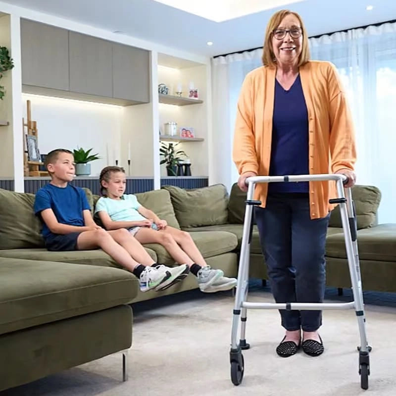 mobility-world-ltd-uk-NRS-healthcare-walk-safe-walking-frame_9