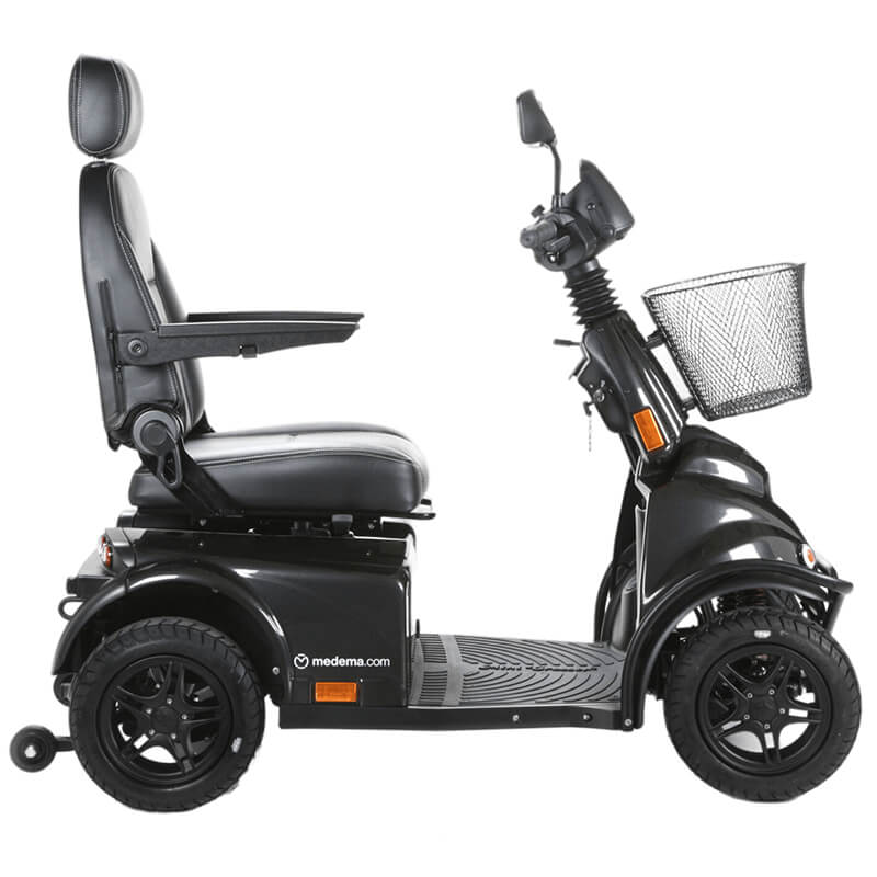 mobility-world-ltd-uk-mini-crosser-x1-mobility-scooter-control-side-view