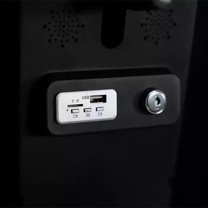 Mobility World Ltd UK-Scooterpac Savvy Defender Mobility Scooter USB Charging Port