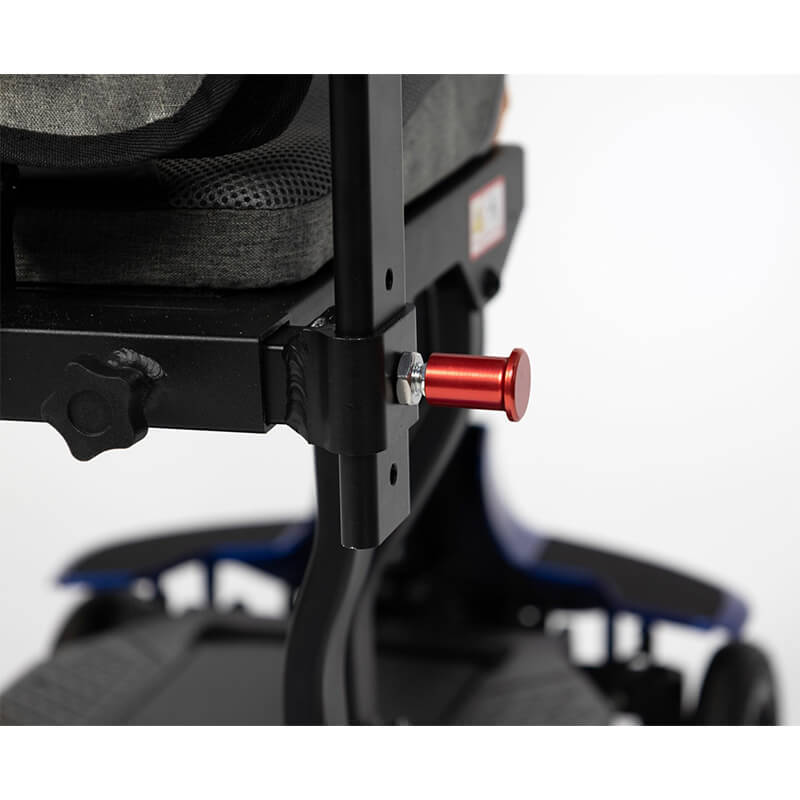 mobility_world-ltd-_uk_monarch_genie_lightweight_folding_mobililty_scooter