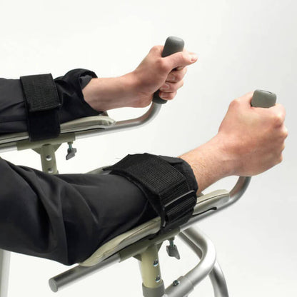mobility_world_ltd_uk_drive_devilbiss_healthcare_walking_frame_domestic_wheeled_medium_with_forearm_platform