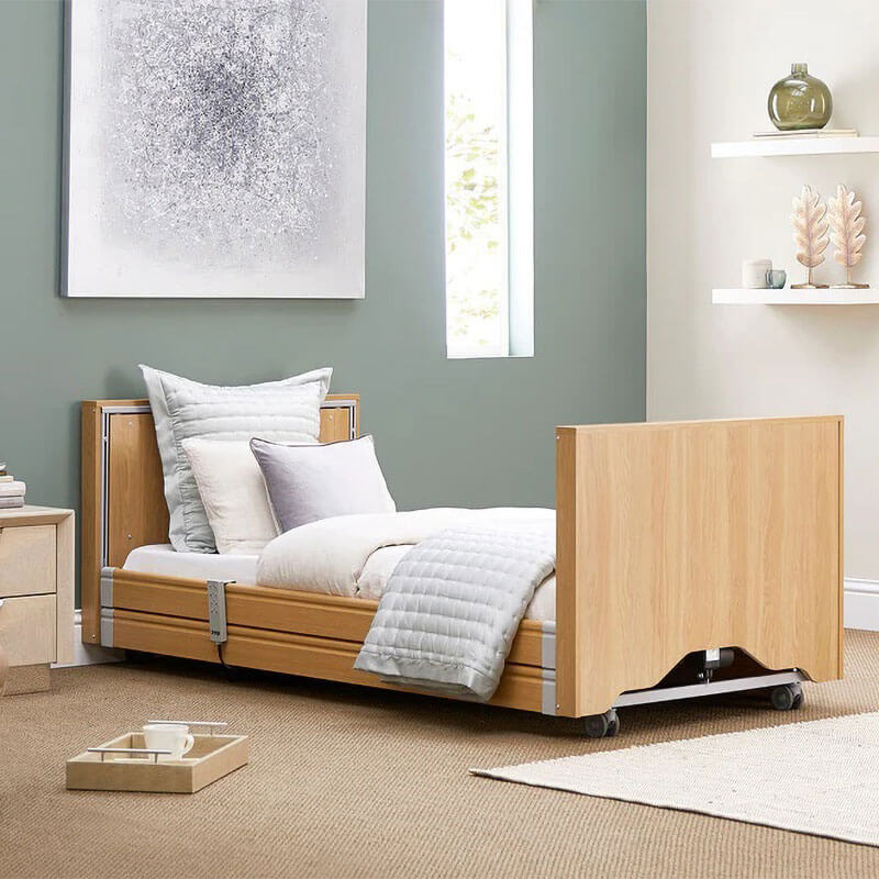 The Opera Enclosed 3ft Low Classic Profiling Bed With Cot Sides is perfect for those who need a little bit of extra help when it comes to getting in and out of bed. The bed can be lowered to just 22cm from the floor, greatly reducing the risk of impact injury from falls.
