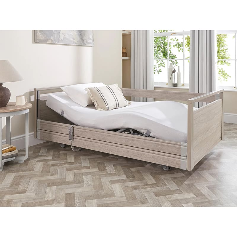 The Opera® Signature bed is height adjustable, making it suitable for both nursing care and ease of access. The bed's extensive height range allows it to be lowered close to the floor and raised up to a carer's waist level to make it easier to provide care.