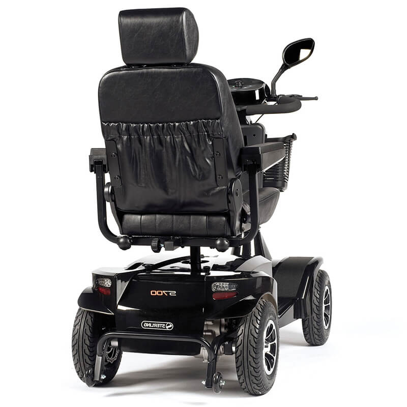 mobility_world_ltd_uk_sterling_S700_outdoor_8_mph_mobility_scooter_back