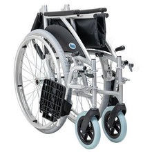 Load image into Gallery viewer,    Mobiltity-World-UK-Days-Swift-Wheelchair-Self-propelled-folded