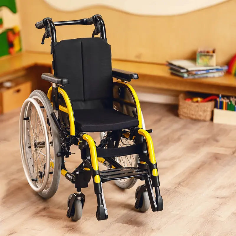 This lightweight chair is designed specifically for children, with a wide range of sizes to choose from. It's also highly adaptable, so it can grow with your child. Plus, it comes in bright, cheerful colors that will put a smile on their face.