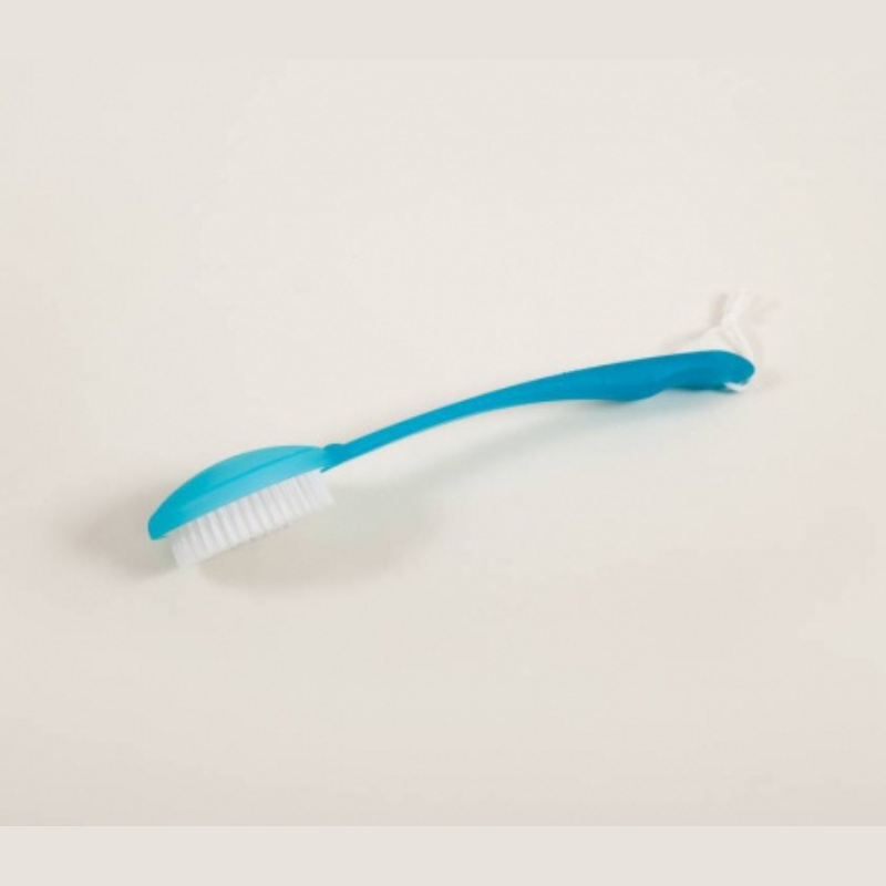This bathing brush will help to reach the back and legs more effectively. The soft bristles ensure that skin is cleaned without scratching