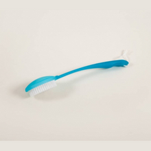 Load image into Gallery viewer, This bathing brush will help to reach the back and legs more effectively. The soft bristles ensure that skin is cleaned without scratching