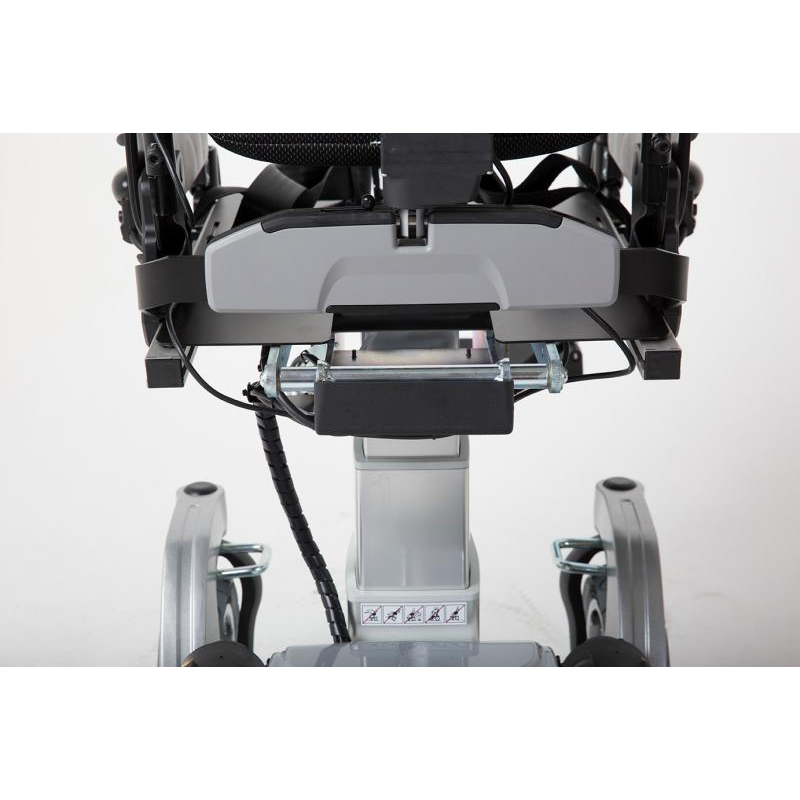 The all-new Storm 4 Xplore is equipped with four separately adjustable high-end springs, with integrated shock absorbers, for superior comfort and traction on rough ground. Plus, pneumatic tyres come as standard to further enhance outdoor performance.