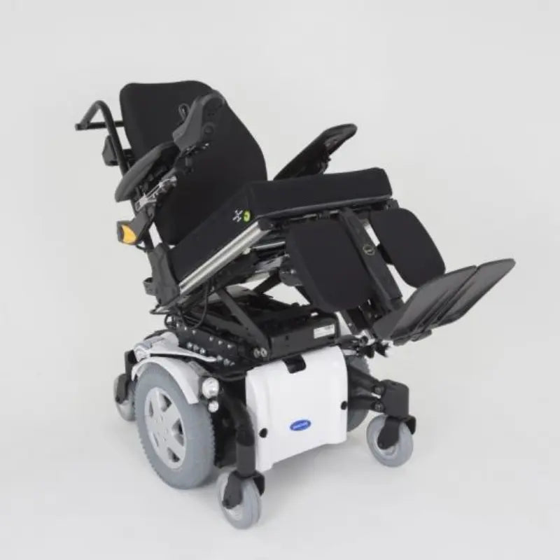 Invacare Rehab Mid-Wheel Drive Power Wheelchair TDX SP2 NB With Invacare Rehab Mid-Wheel Drive Power Wheelchair TDX SP2 NB With