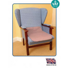 Load image into Gallery viewer, Kylie Chair Pad 50 x 50cm with 750ml absorbency