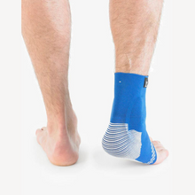Load image into Gallery viewer, Neo G Airflow Plus Ankle Support - L