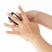 Load image into Gallery viewer, Neo G Easy Fit Finger Splint in 4 lengths
