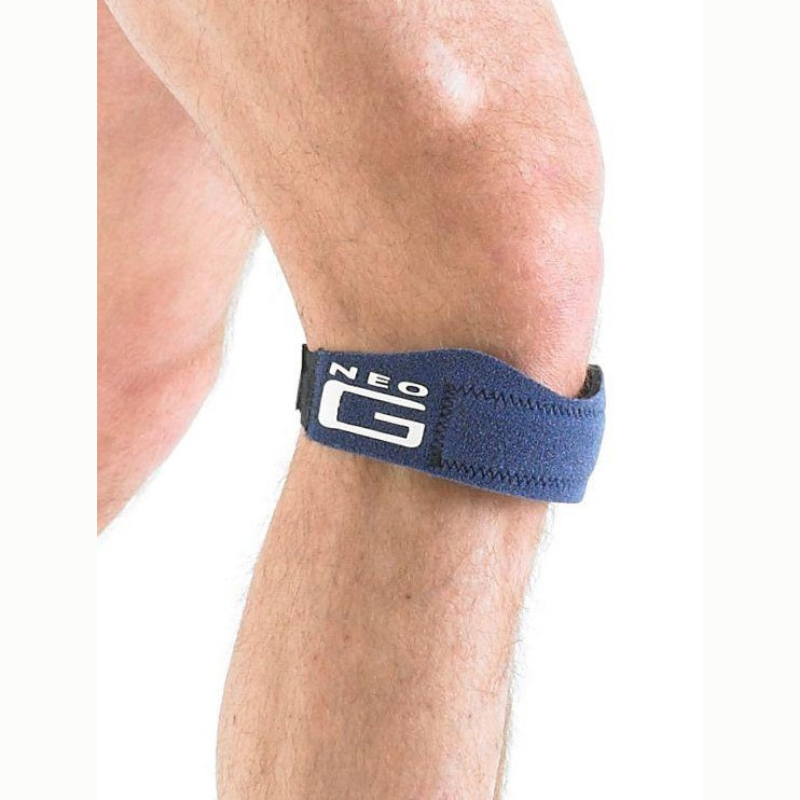 Neo G Patella Band help normalise patellar tracking and help reduce unwanted or excessive movement of the patella