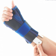 Load image into Gallery viewer, Neo G Stabilized Wrist &amp; Thumb Brace helps reduce excessive wrist movements and helps manage symptoms caused by joint overuse and arthritis