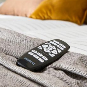 The Edel sports a matching detailed head and foot board giving it a grand, plush appearance. Comes as standard with back/leg adjustment, wireless control and zero gravity mode.