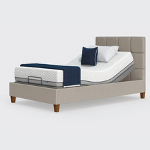 Load image into Gallery viewer, The Flyte is raised on four wooden legs to give underbed clearance. Comes as standard with back/leg adjustment, wireless control and zero gravity mode.