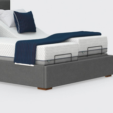 Load image into Gallery viewer, The Hagen Dual has a split/twin mattress platform allowing each side to be controlled independently. The bed a deep base design with four wooden corner feet
