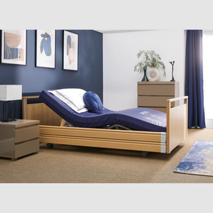 The Opera® Signature bed is height adjustable, making it suitable for both nursing care and ease of access. The bed's extensive height range allows it to be lowered close to the floor and raised up to a carer's waist level to make it easier to provide care.