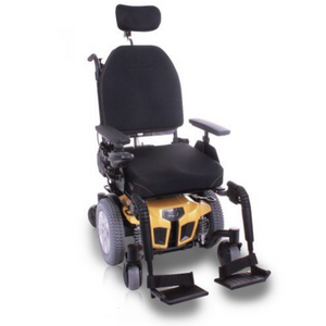 The Quantum Rehab Q4 wheelchair is a compact Mid-Wheel 6 Drive power chair that is a perfect solution for both indoor and outdoor use.  With an average speed of 4 mph, Q4 features a tight turning radius of 508 mm (20”) which provides an outstanding performance making Q4 easily maneuverable for any user.