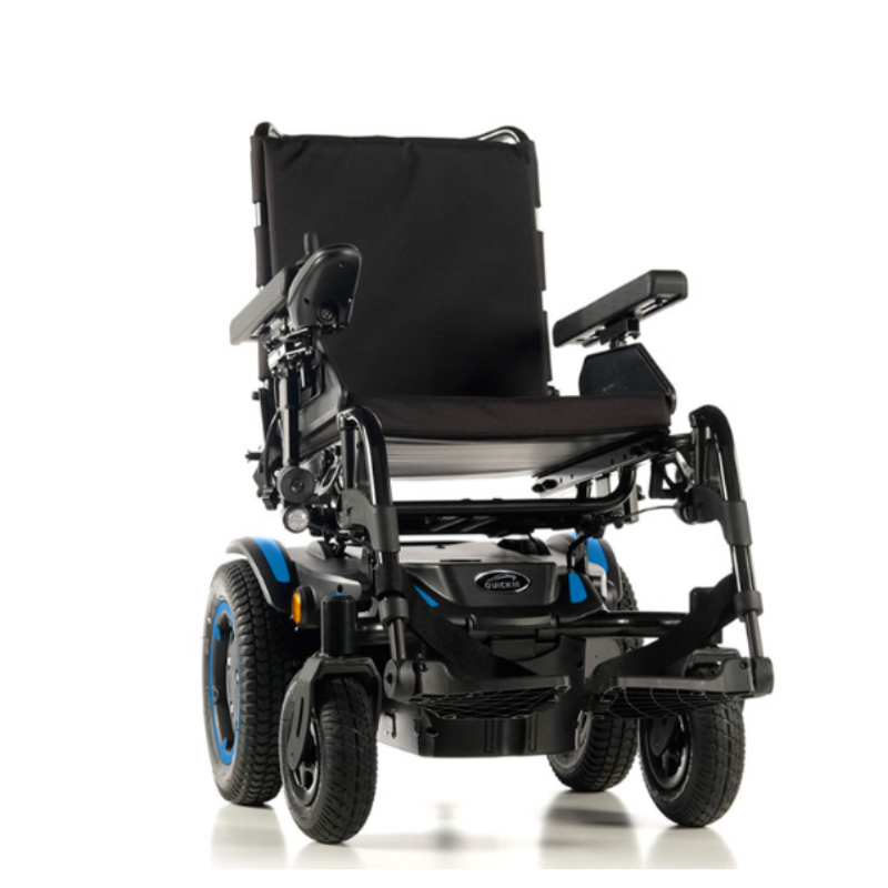 This entry-level powerchair is precision-measured to fit in short spaces without compromising on traction or stability. It also has the ability to climb kerbs up to 100 mm (4"), making it a great choice for those who need a little extra help getting around.