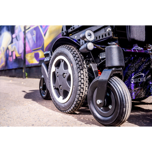 The Q300 M Mini Teens is also ridiculously compact and manoeuvrable, making it perfect for busy classrooms or hallways. There's no need to out-grow your powerchair when you can have the QUICKIE Q300 M Mini Teens.
