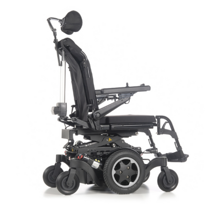 This updated model features a new chassis that makes it compact and easy to navigate in tight spaces, but still provides great outdoor performance. And with the Sedeo Lite seating system, you can adjust to narrower and wider dimensions than ever before, making it perfect for any individual.