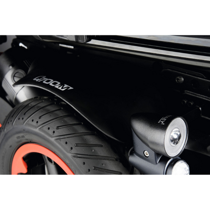 With the independent movement of all six wheels, this wheelchair can easily navigate obstacles and inclines. Powered by ultra-reliable motors and a choice of 60 or 80 Ah batteries, the Q700 M Ergo is built to last.