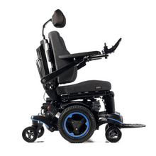 Load image into Gallery viewer, With 4-pole motors and a choice of 60 or 80 Ah batteries, this model is designed to give you the freedom to travel wherever you want. The optional Gyro-Tracking System ensures a smooth, stable ride, making it ideal for those with limited mobility.