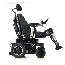Load image into Gallery viewer, The new QUICKIE Q500 R rear-wheel drive wheelchair is the perfect choice for anyone looking for an easy to handle and intuitive drive.