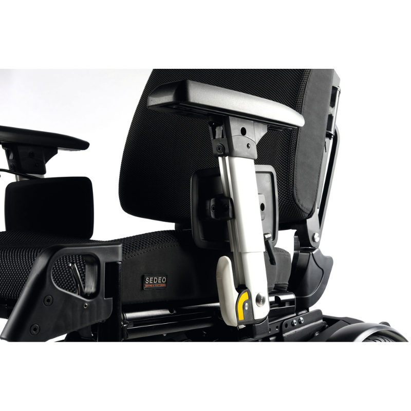With its unique suspension system, this power chair can tackle any terrain, even when elevated, making it perfect for any adventure. Plus, the anti-pitch technology keeps you safe and stable on inclines.